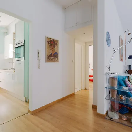 Apartment Milan-linate With Balcony